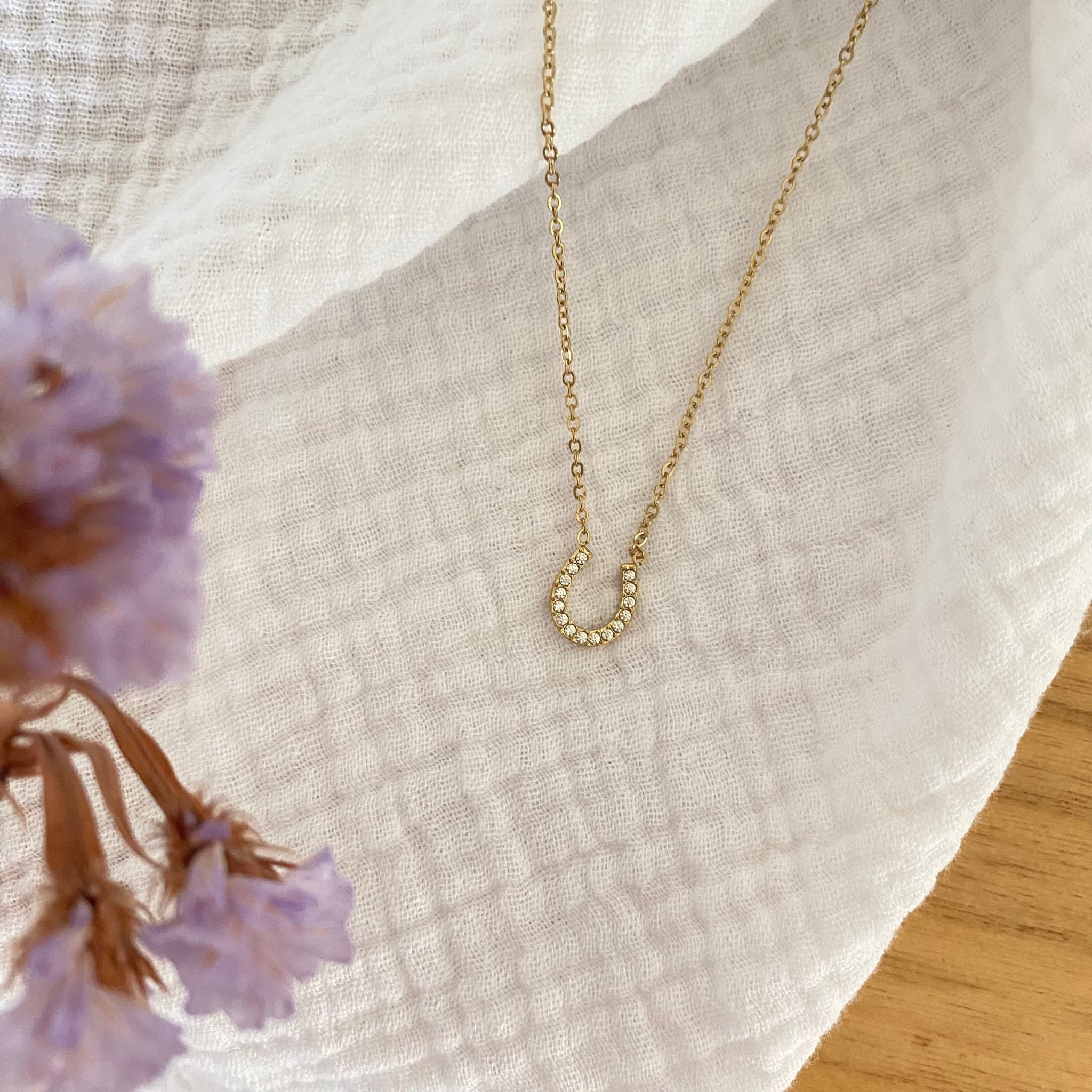 collier fiera strass doré